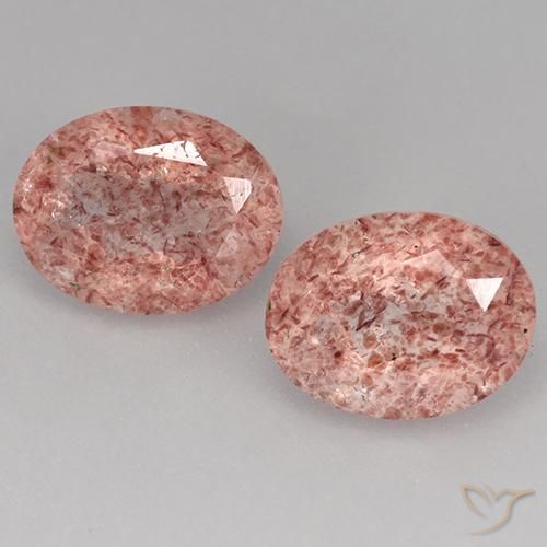 3.60ctw Natural Earthy Pink Strawberry Quartz, Oval, Translucent