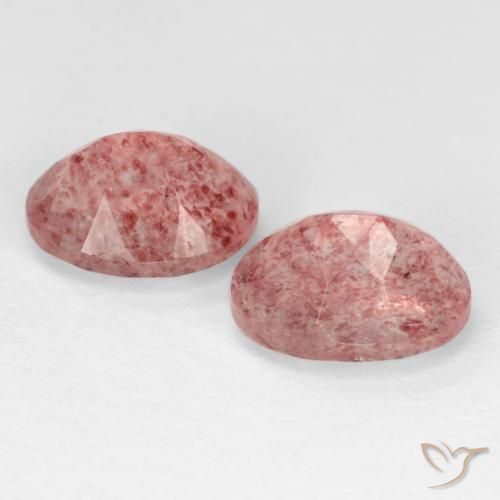 Strawberry Quartz Gemstones in 8 x 6 mm (calibrated) Size for Sale, Strawberry Quartz Stones in Medium Pink Color