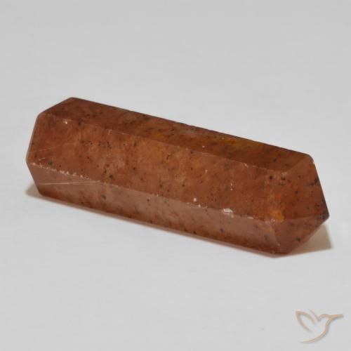 Strawberry Quartz Gemstone in 37.4 x 12.2 mm Size for Sale, Strawberry Quartz Stone in Red Pink Color