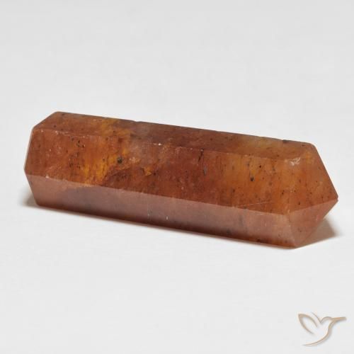 Strawberry Quartz Gemstone in 36.3 x 11.8 mm Size for Sale, Strawberry Quartz Stone in Red Color