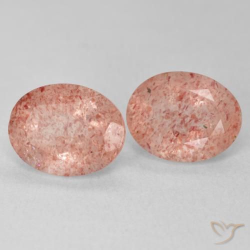 3.82ctw Natural Ladybug Red Strawberry Quartz, Oval, Transparent