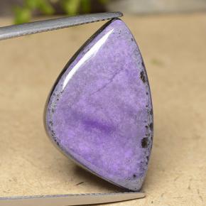 22.1ct Shark Fin Cabochon Multicolor Sugilite Gem for sale 22.1ct Shark Fin Cabochon Multicolor Sugilite Gem (ID: 490018)