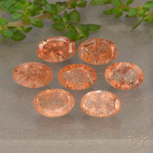 3.92 ct Orange Sunstone, 6.1 x 4 mm Oval Cut From Russia, Photo A