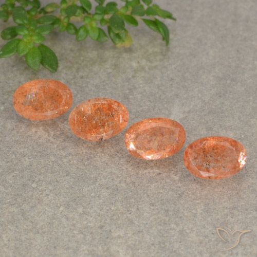 Pietra solare arancione da 2,07 ct, taglio ovale da 6 x 4,1 mm dalla Russia, Photo A