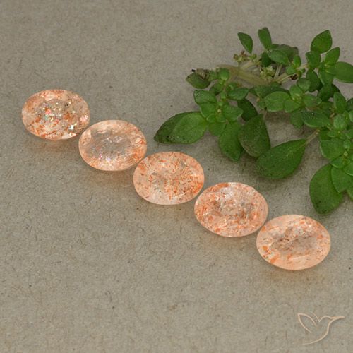 Light Orange Sunstone Gem - 0.8ct Oval Facet (ID: 493521)