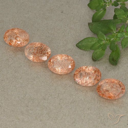 3.40ctw Natural Reddish Orange Sunstone, Oval, Translucent