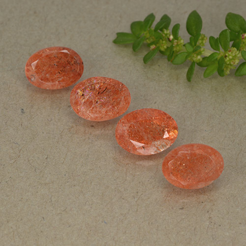 Reddish Orange Sunstone Gem - 0.9ct Oval Facet (ID: 497753)