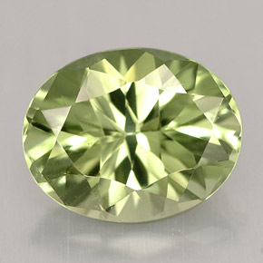 2.87 ct Green Tashmarine Diopside Gemstone, Tashmarine Diopside Gem in Oval Facet Shape for Sale.
