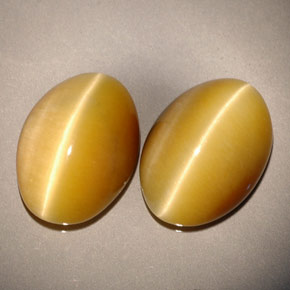 8.84 ct Yellow Tiger's Eye Stone, Natural Tiger's Eye in Oval Cabochon Shape for Sale