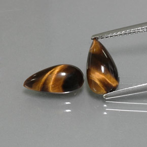 3.82 ct Brown Tiger's Eye Gemstone, Tiger's Eye Gem in Pear Cabochon Shape for Sale.