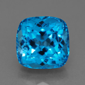 6.62 ct Blue Topaz Gemstone, Topaz Gem in Cushion-Cut Shape for Sale.