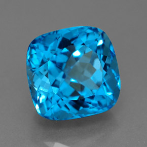 6.62 ct Blue Topaz Stone, Natural Topaz in Cushion-Cut Shape for Sale