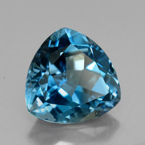 6.98 ct Blue Topaz Stone, Natural Topaz in Trillion Facet Shape for Sale