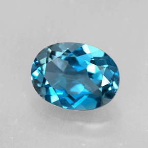 1.64 ct Blue Topaz Gemstone, Topaz Gem in Oval Facet Shape for Sale.