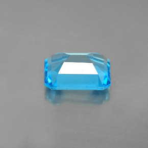 Topaz Gemstone in 8 x 6 mm (calibrated) Size for Sale, Topaz Stone in Swiss Blue Color