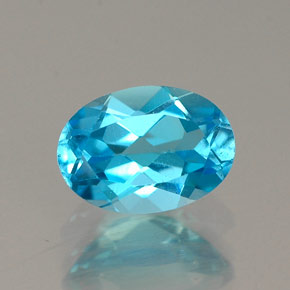 0.95 ct Blue Topaz Gemstone, Topaz Gem in Oval Facet Shape for Sale.