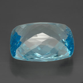 Topaz Gemstone in 35.4 x 30.3 mm Size for Sale, Topaz Stone in Swiss Blue Color