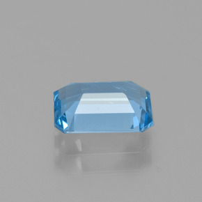 Topaz Gemstone in 8 x 6 mm (calibrated) Size for Sale, Topaz Stone in Swiss Blue Color