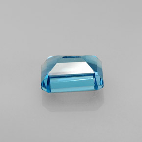 Topaz Gemstone in 8 x 6 mm (calibrated) Size for Sale, Topaz Stone in Swiss Blue Color