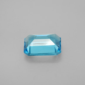 Topaz Gemstone in 8 x 6 mm (calibrated) Size for Sale, Topaz Stone in Swiss Blue Color