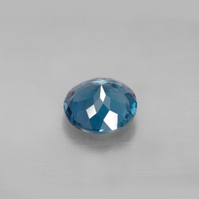 Topaz Gemstone in 8 mm (calibrated) Size for Sale, Topaz Stone in London Blue Color