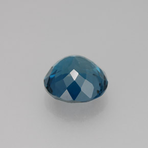 Topaz Gemstone in 8 mm (calibrated) Size for Sale, Topaz Stone in London Blue Color