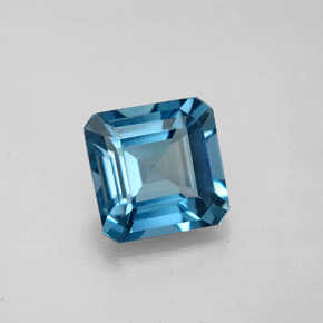 2.83 ct Blue Topaz Gemstone, Topaz Gem in Octagon Facet Shape for Sale.