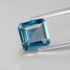 2.40 ct Blue Topaz Gemstone, Topaz Gem in Octagon Facet Shape for Sale.