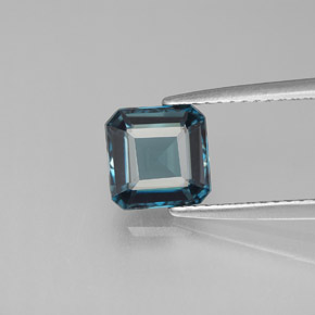 1.83 ct Blue Topaz Gemstone, Topaz Gem in Octagon Facet Shape for Sale.
