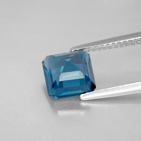 Topaz Gemstone in 7.1 x 7.1 mm Size for Sale, Topaz Stone in London Blue Color