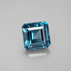 2.53 ct Blue Topaz Gemstone, Topaz Gem in Octagon Facet Shape for Sale.