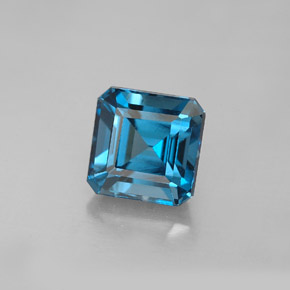 2.61 ct Blue Topaz Gemstone, Topaz Gem in Octagon Facet Shape for Sale.