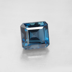 2.63 ct Blue Topaz Gemstone, Topaz Gem in Octagon Facet Shape for Sale.