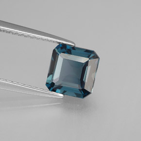1.72 ct Blue Topaz Stone, Natural Topaz in Octagon Facet Shape for Sale