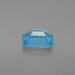 Topaz Gemstone in 8 x 6 mm (calibrated) Size for Sale, Topaz Stone in Swiss Blue Color