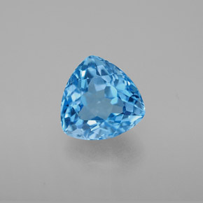 3.65 ct Blue Topaz Gemstone, Topaz Gem in Trillion Facet Shape for Sale.