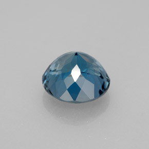 Topaz Gemstone in 8 mm (calibrated) Size for Sale, Topaz Stone in London Blue Color
