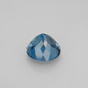 Topaz Gemstone in 8 mm (calibrated) Size for Sale, Topaz Stone in London Blue Color