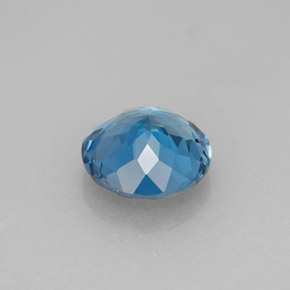 Topaz Gemstone in 8 mm (calibrated) Size for Sale, Topaz Stone in London Blue Color