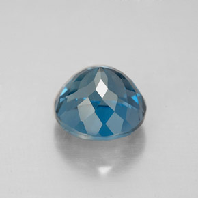 Topaz Gemstone in 8 mm (calibrated) Size for Sale, Topaz Stone in London Blue Color
