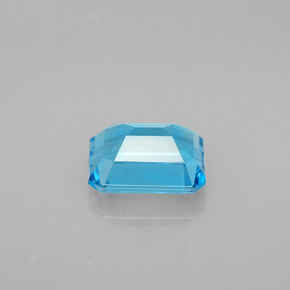 Topaz Gemstone in 8 x 6 mm (calibrated) Size for Sale, Topaz Stone in Swiss Blue Color