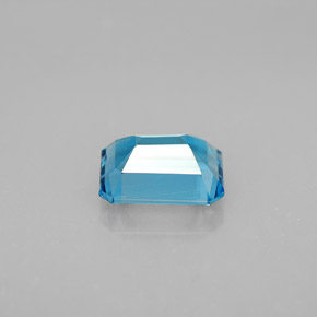 Topaz Gemstone in 8 x 6 mm (calibrated) Size for Sale, Topaz Stone in Swiss Blue Color