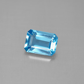 1.70 ct Blue Topaz Gemstone, Topaz Gem in Octagon Facet Shape for Sale.