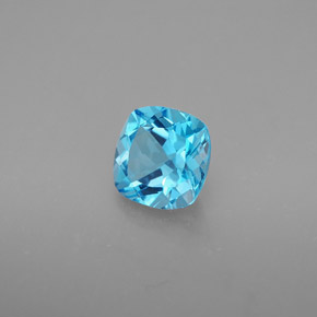 1.78 ct Blue Topaz Stone, Natural Topaz in Cushion-Cut Shape for Sale