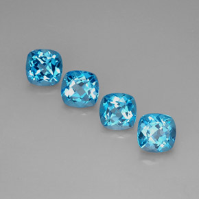 8.11 ct Blue Topaz Stone, Natural Topaz in Cushion-Cut Shape for Sale