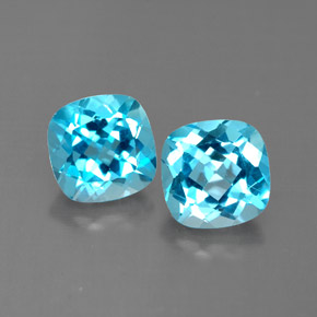 4.09 ct Blue Topaz Gemstone, Topaz Gem in Cushion-Cut Shape for Sale.