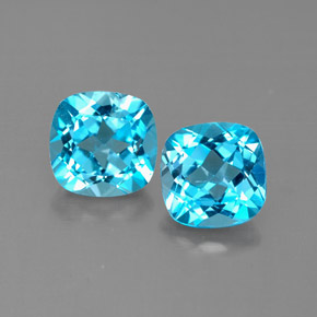 3.52 ct Blue Topaz Gemstone, Topaz Gem in Cushion-Cut Shape for Sale.