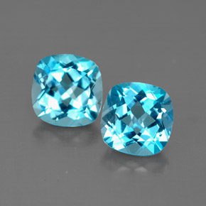 3.38 ct Blue Topaz Gemstone, Topaz Gem in Cushion-Cut Shape for Sale.