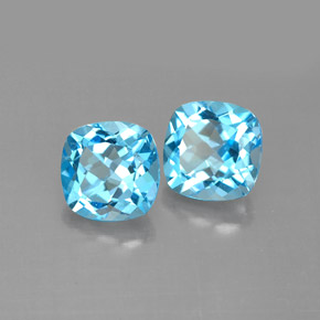 3.97 ct Blue Topaz Stone, Natural Topaz in Cushion-Cut Shape for Sale