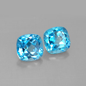 4.01 ct Swiss Blue Topaz Stone, Natural Topaz in Cushion-Cut Shape for Sale